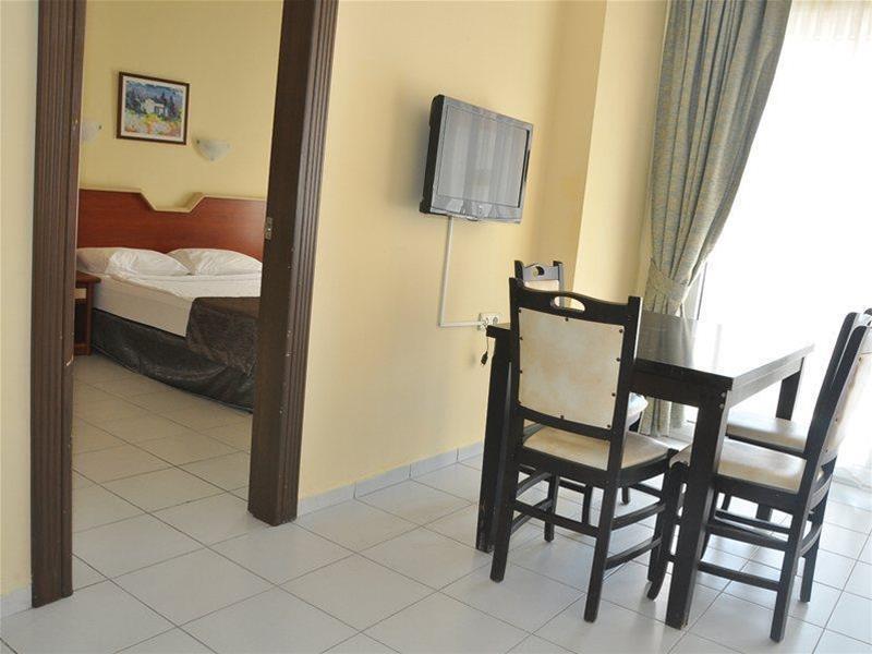 Bella Rose Hotel, Lägenhetshotell 3*