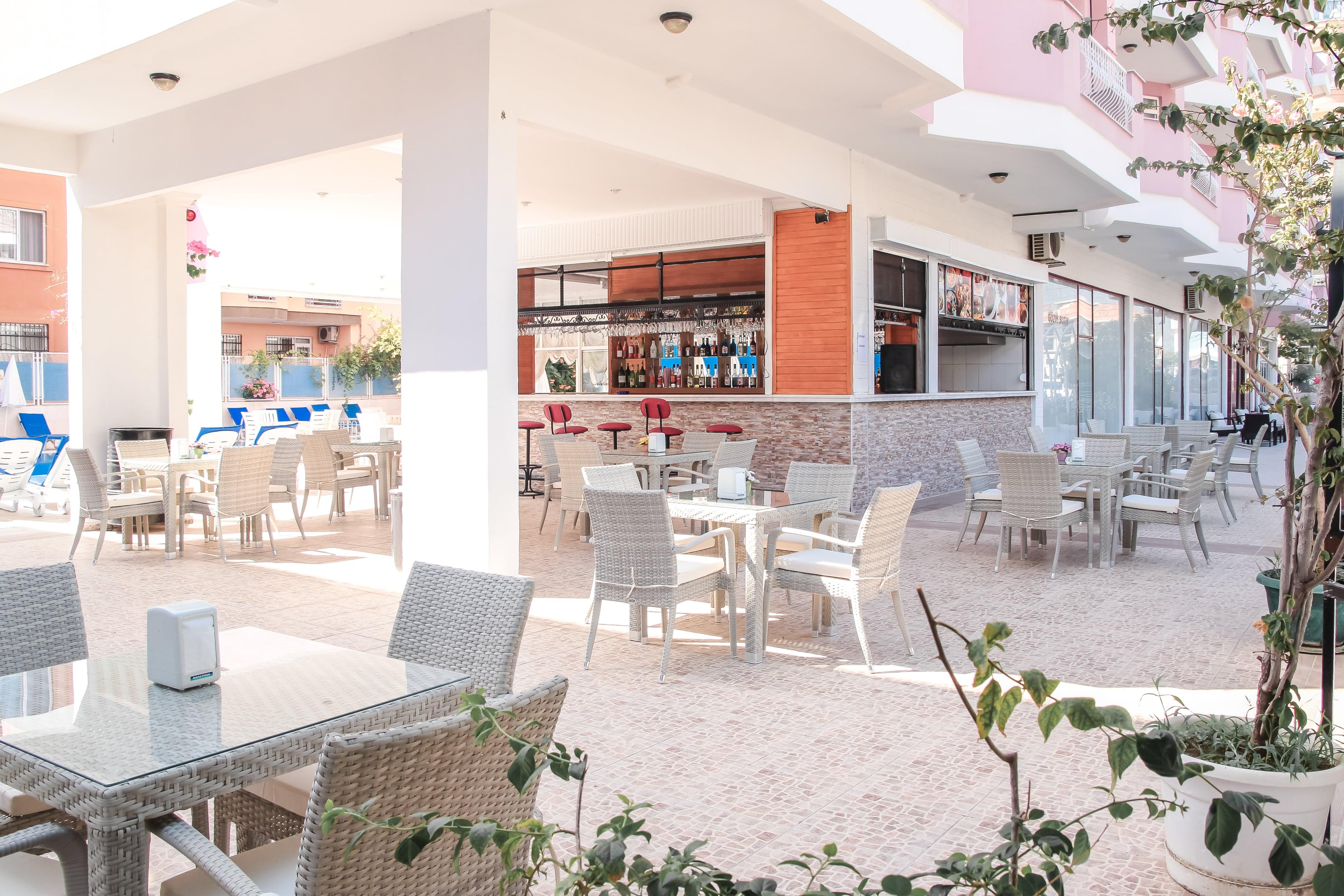 Bella Rose Hotel, Lägenhetshotell 3*