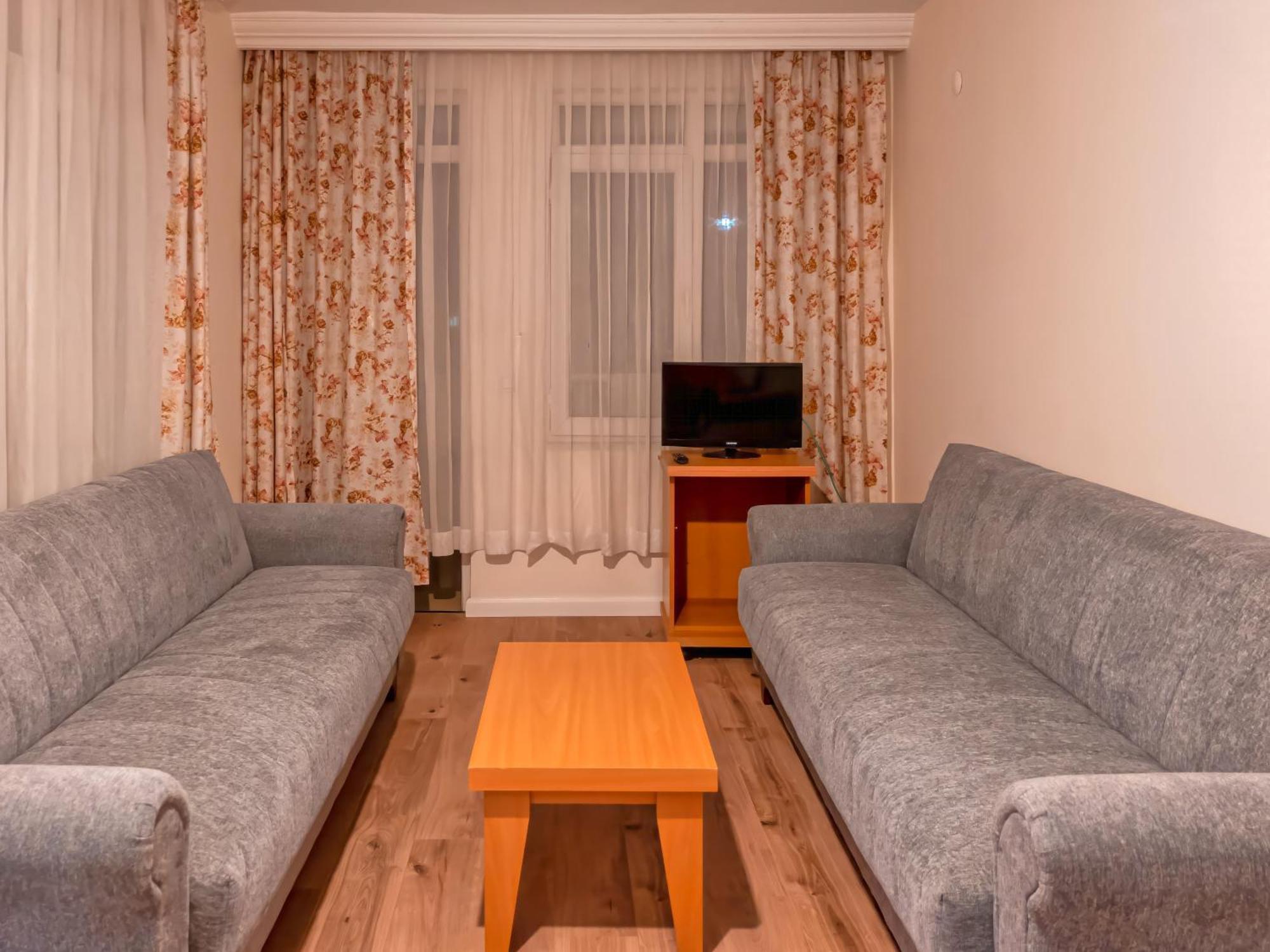 Bella Rose Hotel, Lägenhetshotell 3*